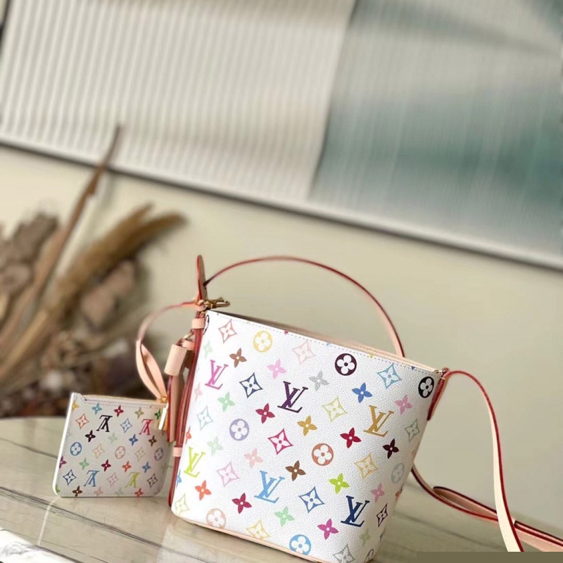 LV Shopping Bags